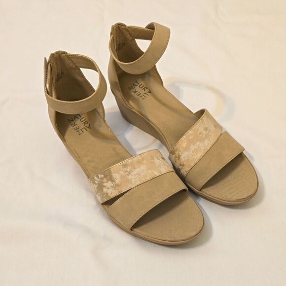 Naturalizer Womens Theron Birchwood Ankle Strap Heels Size 11 Medium (B, M) - Picture 1 of 7